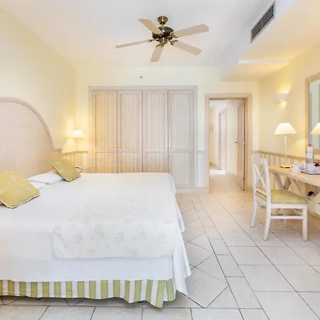 Gran Castillo Tagoro Family & Fun Rezort 5*